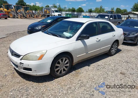 2006 Honda Accord 2.4 Lx from USA, damaged, VIN 1HGCM56446A007790